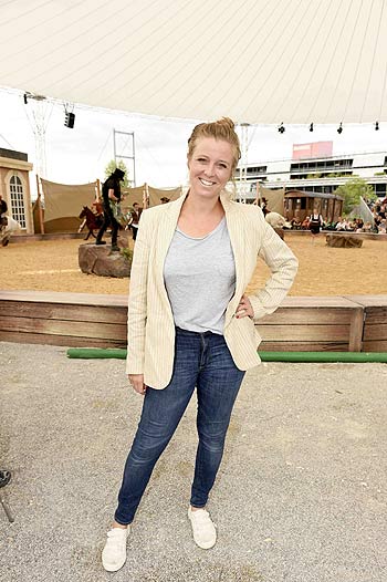 Nina Eichinger Premiere der Cavalluna Sommershow 2023 im CAVALLUNA Park in M&uuml;nchen  Fr&ouml;ttmaning am 28.07.2023 Agency People Image (c) Michael Tinnefeld